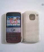 Бял силиконов твърд калъф за Nokia E5