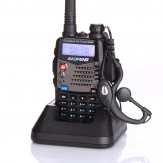 Двубандова радиостанция 4W UV-5RA