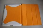 Калъф Apple iPad 2 Smart Cover + пластмасово дъно бяло с оранжево